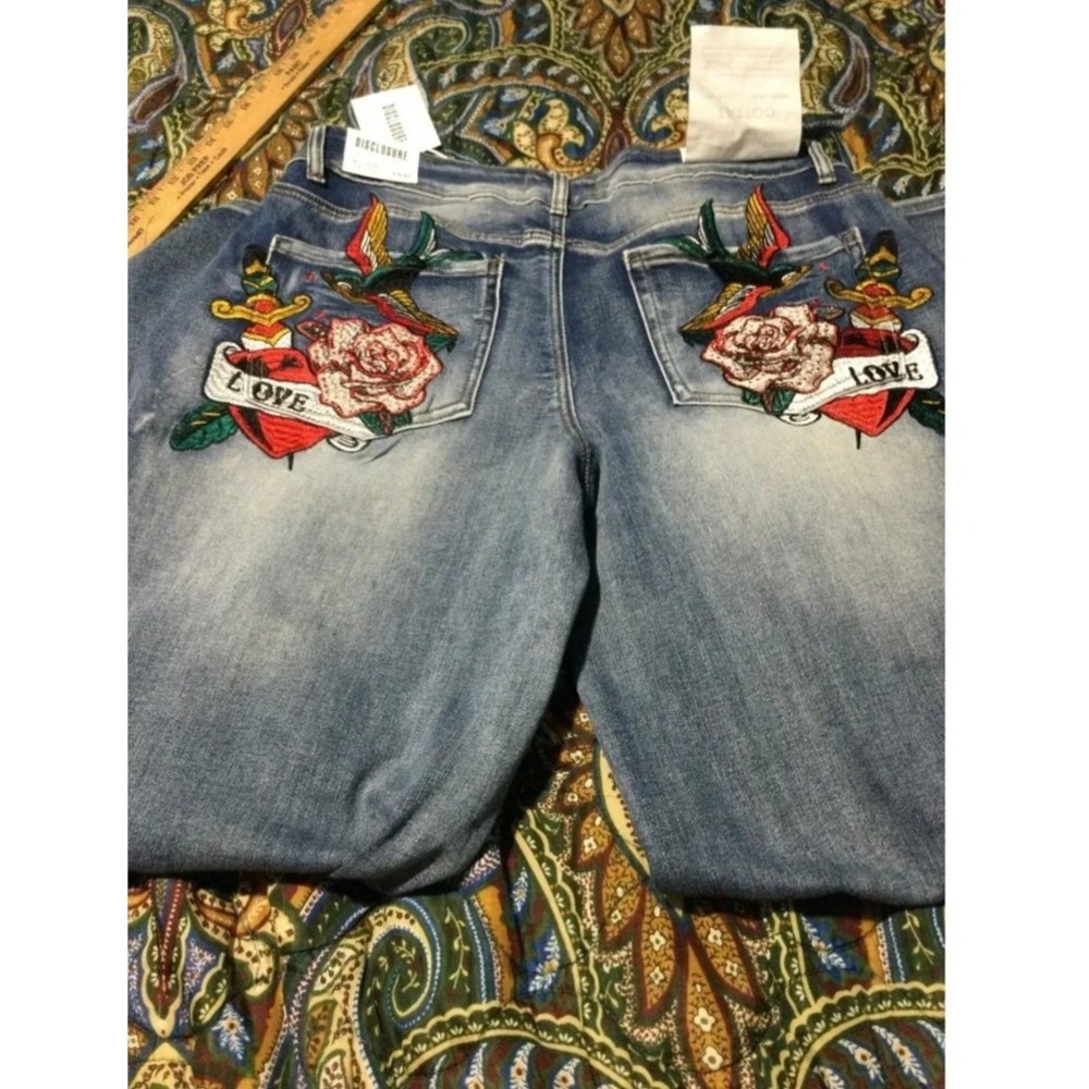 DISCLOSURE MID RISE TATOO SIZE 7/28 NWT